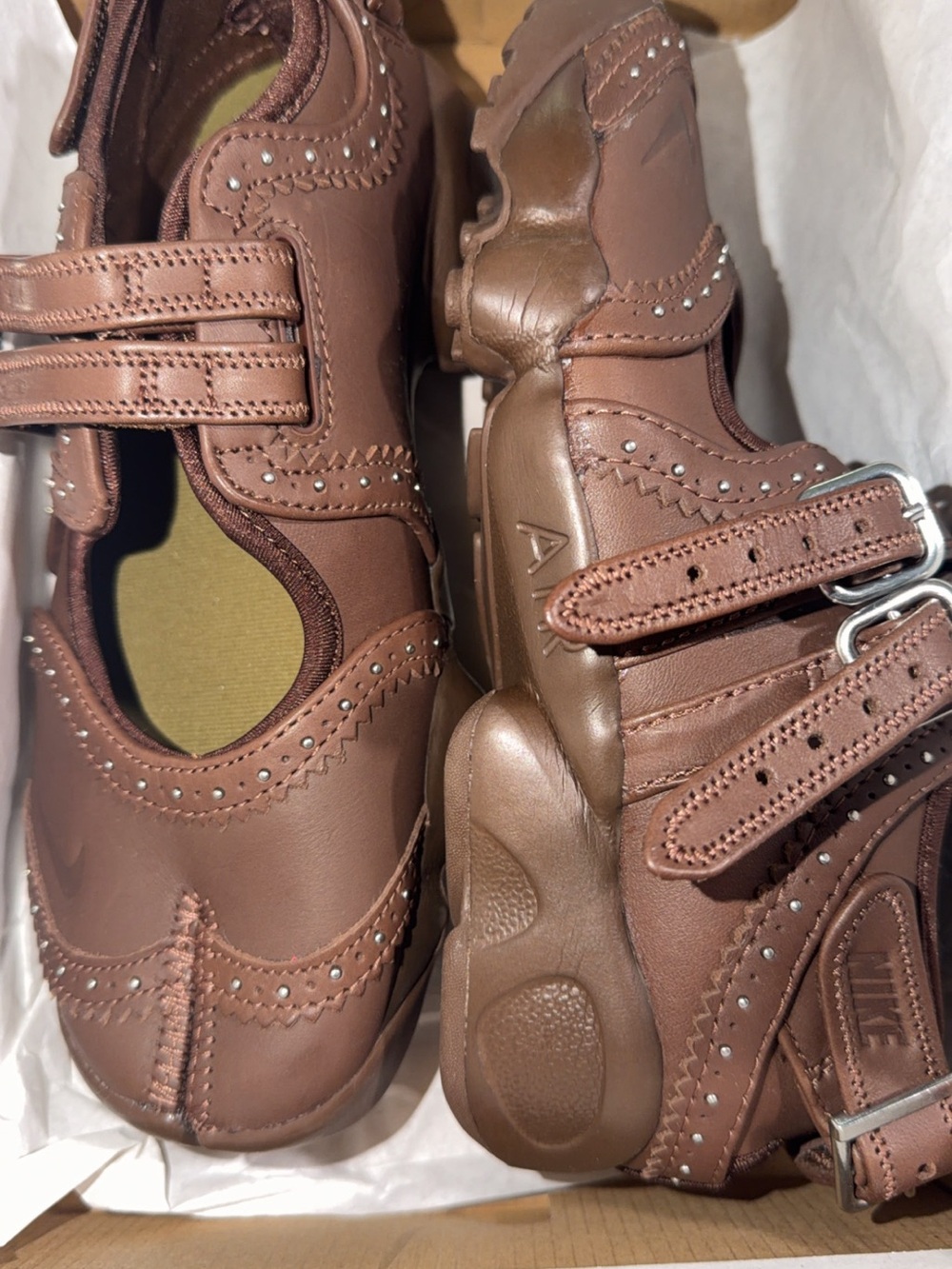 Nike Air Rift cacao